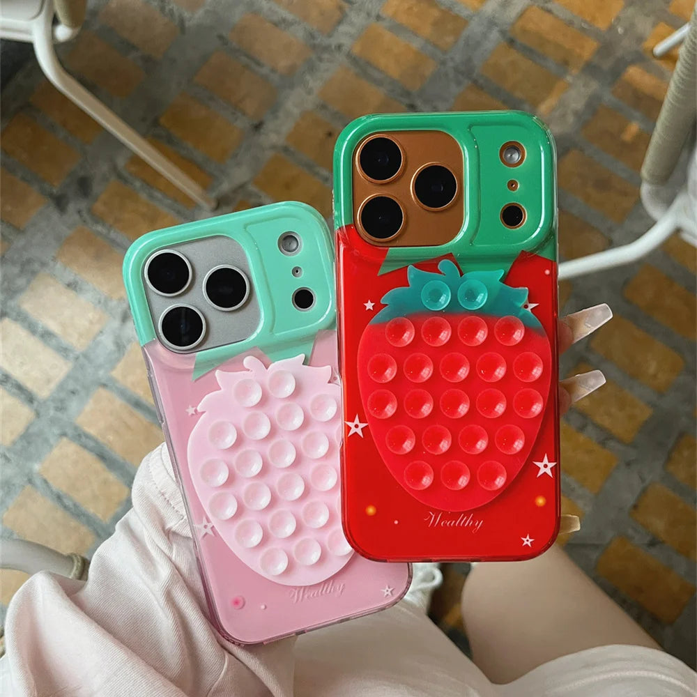 【ぷちぷち吸盤プッシュ】ストロベリー いちごデザイン×プッシュポップ スマホケース|iPhone対応 #250313