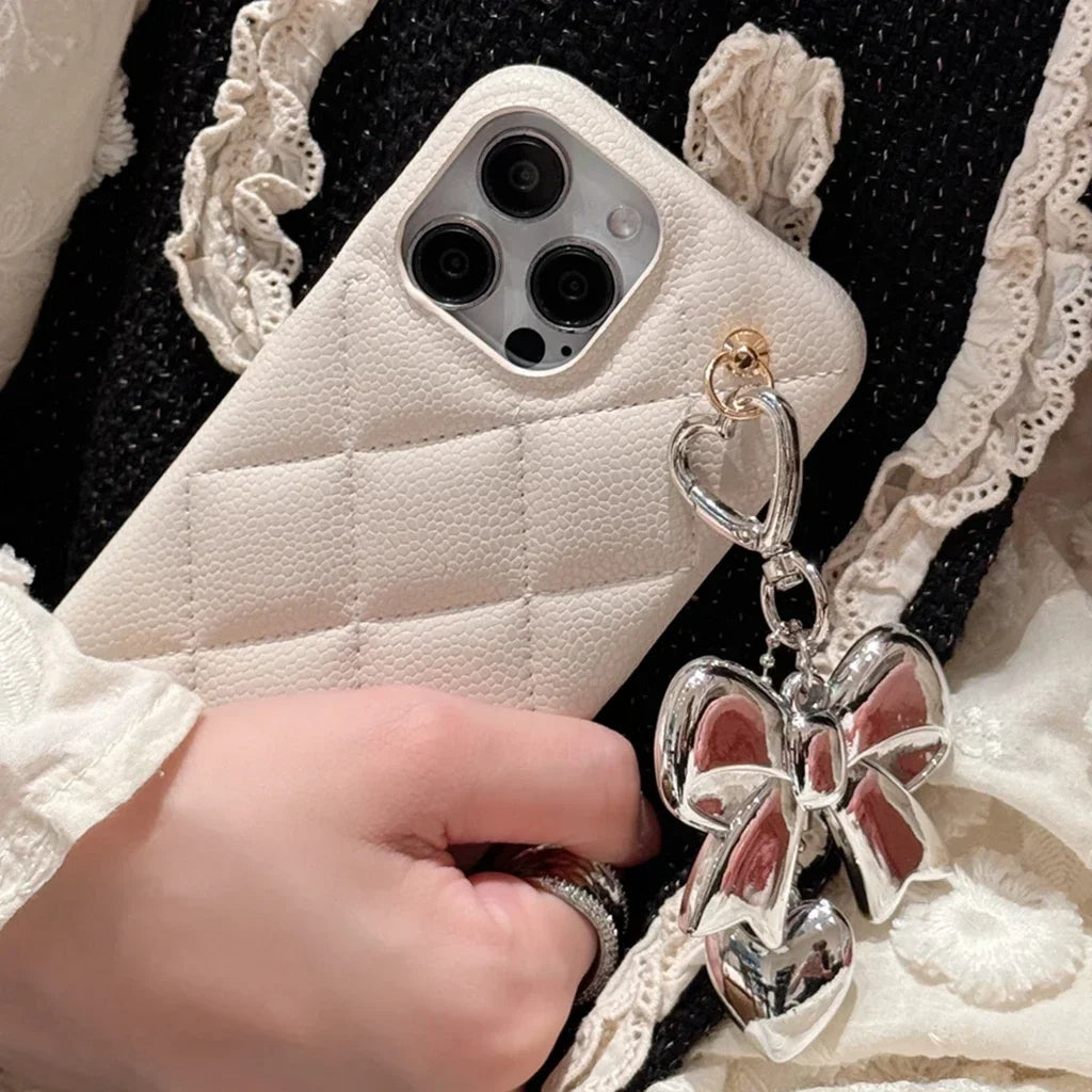 【リボン×ハートチャーム】キルティングPUレザーケース|iPhone対応 #250506