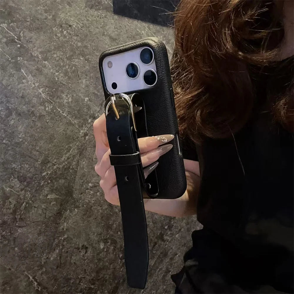 【レザーシリーズ】ベルトデザイン 高級感 レザー調 スマホケース|iPhone対応 #251124