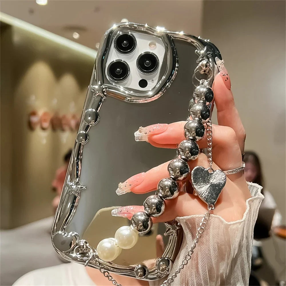 【メタリック×ミラー】ビーズハートチャーム付きスマホケース|iPhone対応 #250729