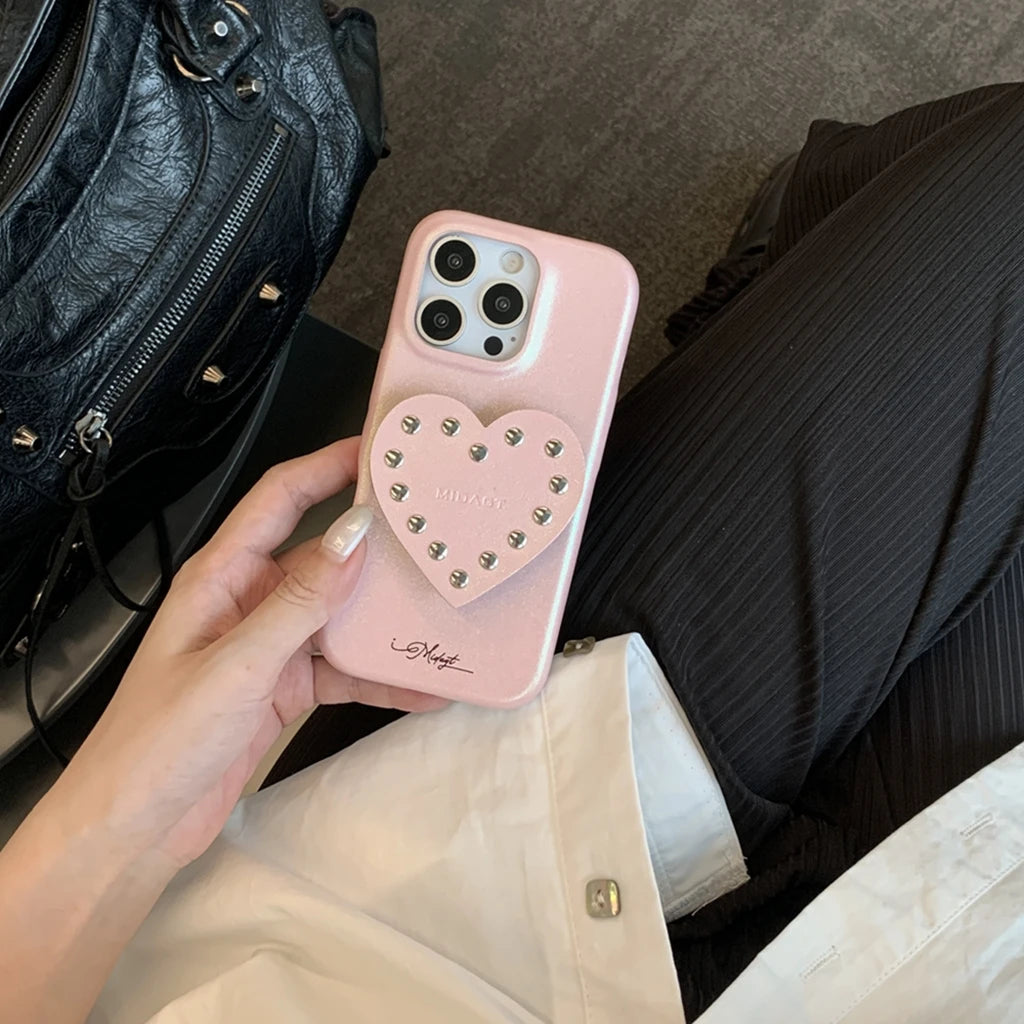 【スタッズハートスタンド】レザー デニム ハート×シルバースタッズ スマホケース|iPhone対応 #250327