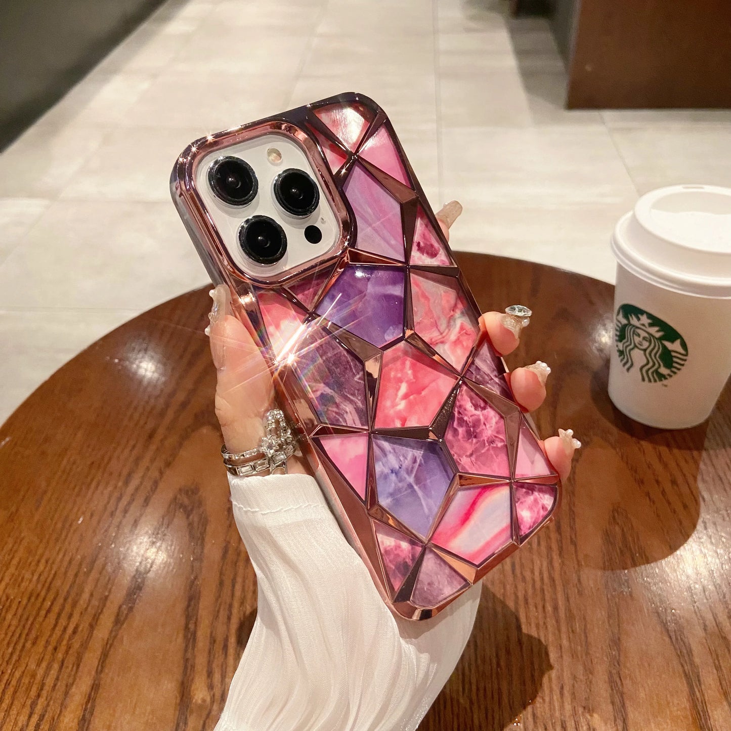 【ジェムカットアート】立体ジオメトリック × マーブルパネルデザイン スマホケース|iPhone対応 #250603