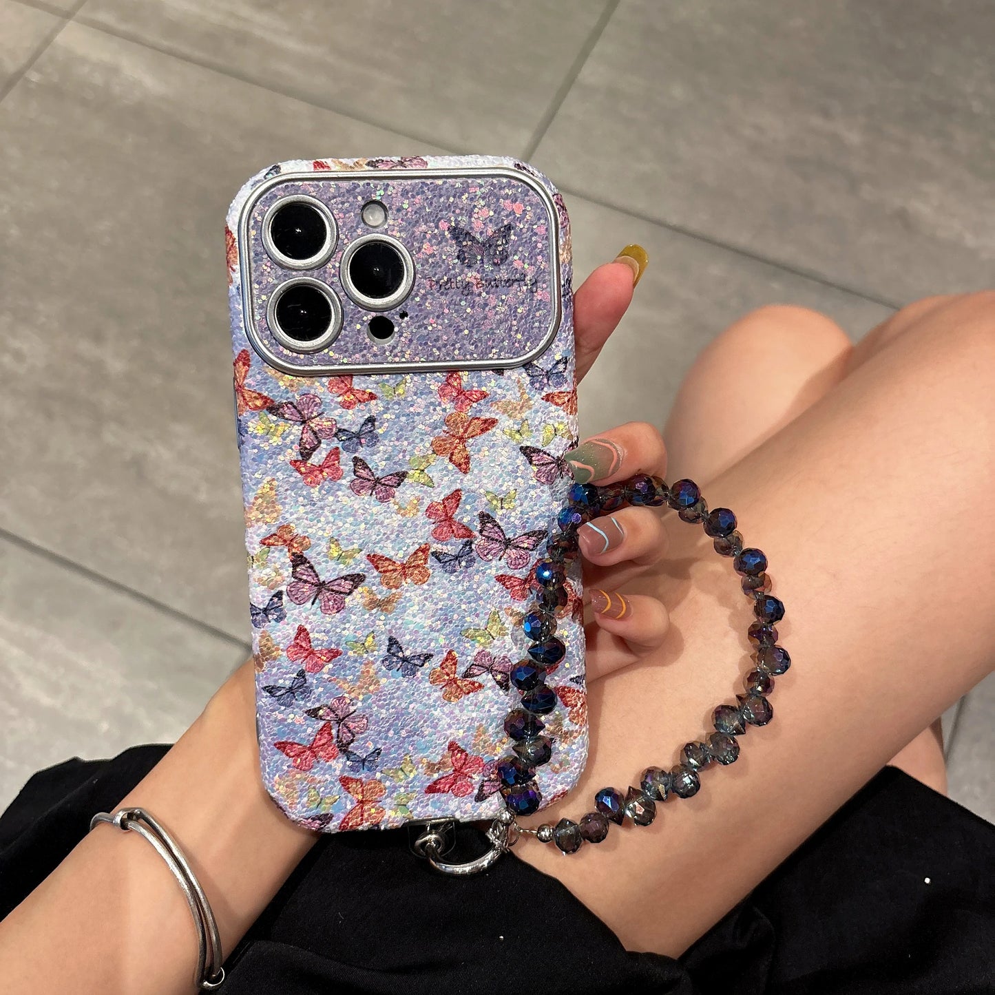 カラフル バタフライ パープルグリッター iPhoneケース|ビーズストラップ付き #230709