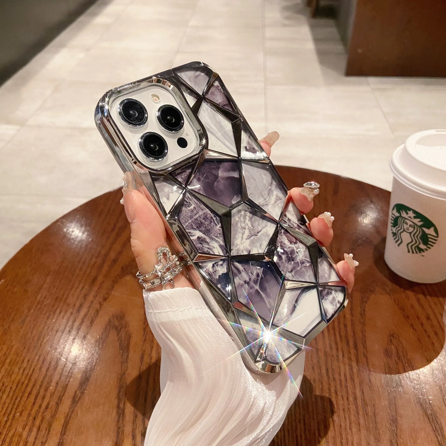 【ジェムカットアート】立体ジオメトリック × マーブルパネルデザイン スマホケース|iPhone対応 #250603