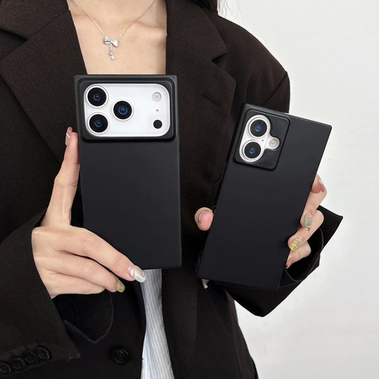 ミニマルスクエア iPhoneケース|マットブラック・シンプルデザイン #231219