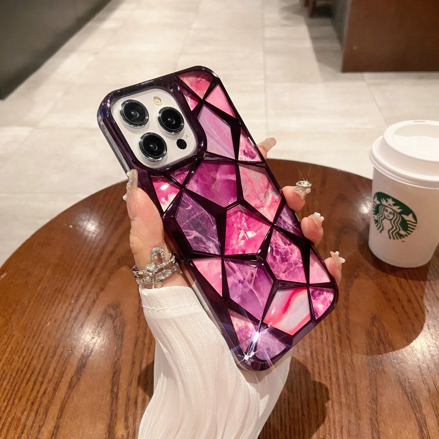 【ジェムカットアート】立体ジオメトリック × マーブルパネルデザイン スマホケース|iPhone対応 #250603