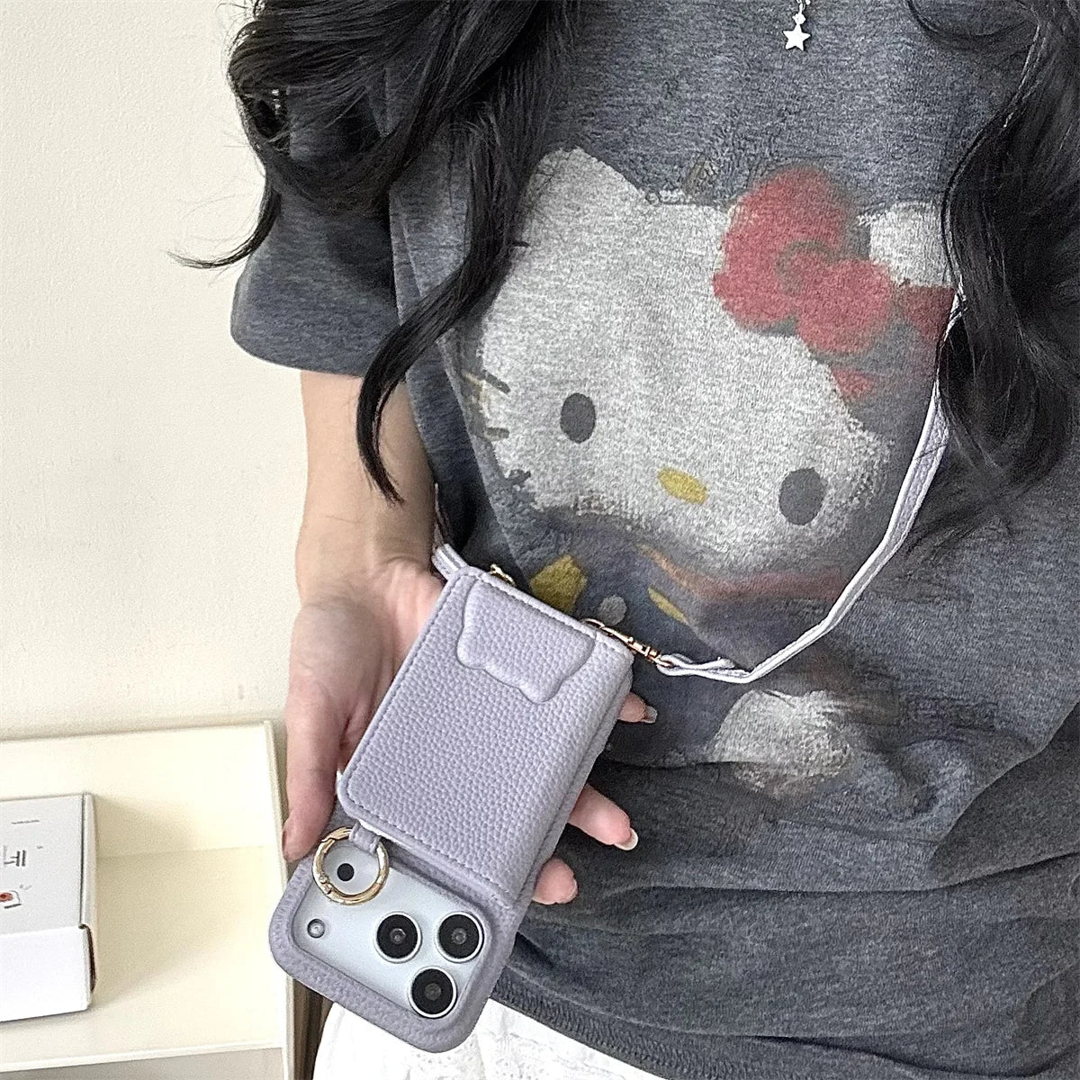 【ベアポケットレザー】くまエンボス × カード収納付き ショルダースマホケース|iPhone対応 #250208