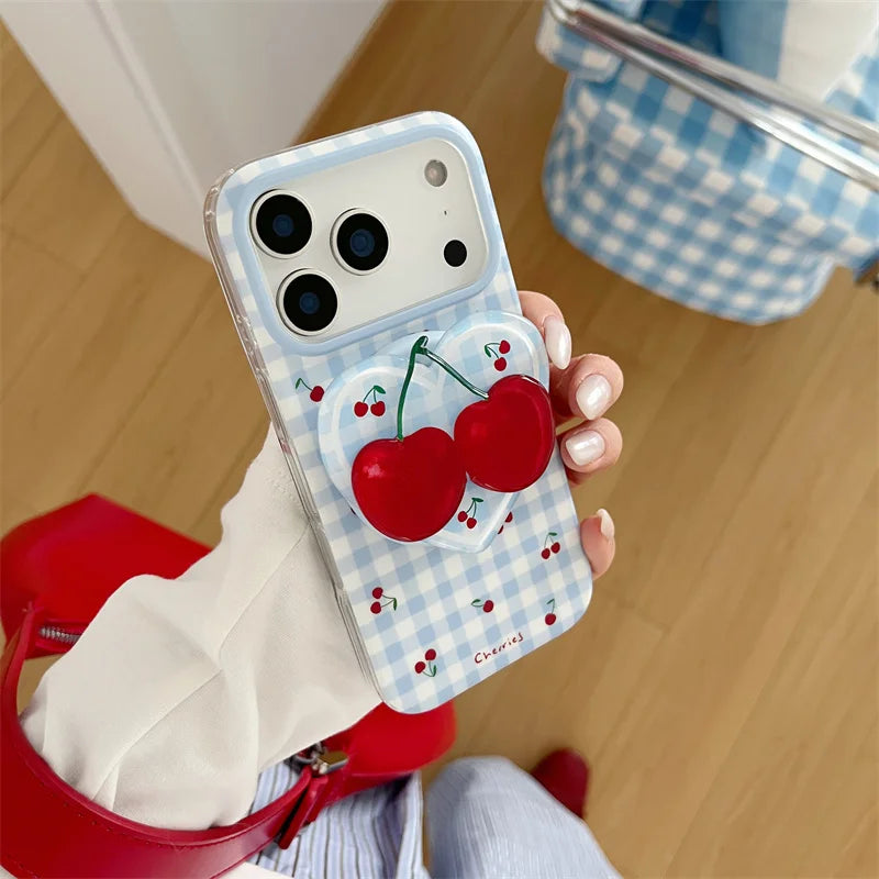 チェリー】チェック柄 水色 キュートなさくらんぼ iPhoneケース｜淡色