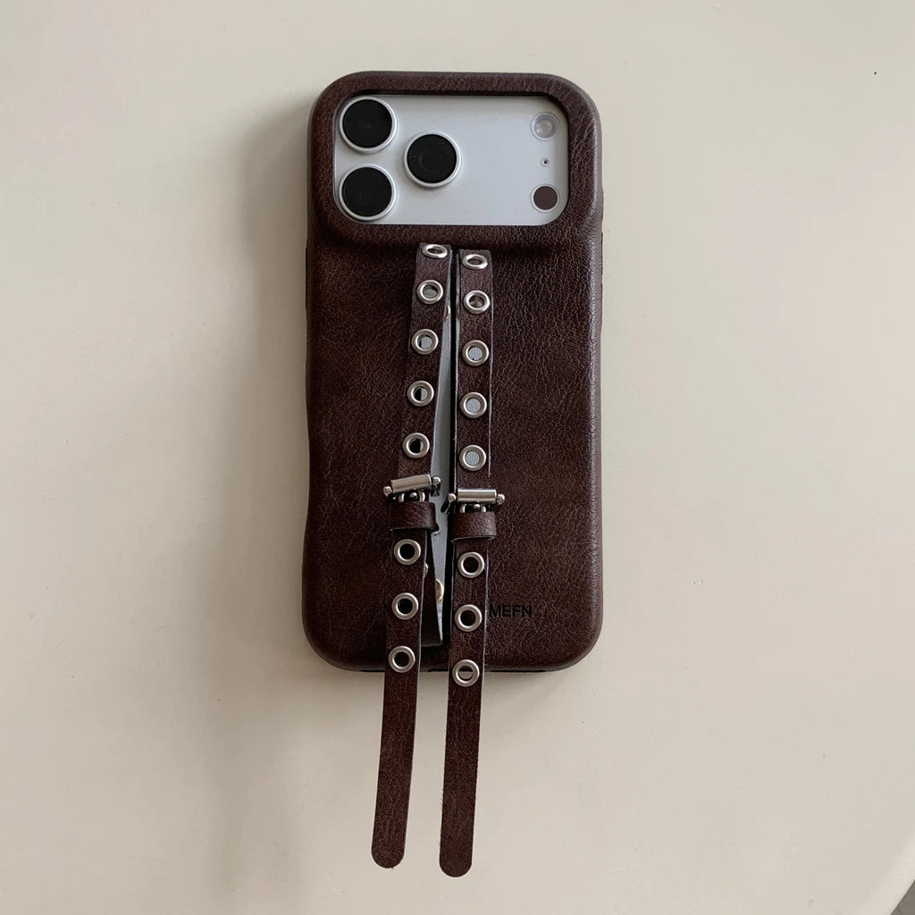 【レザーベルトデザイン】ヴィンテージ風 ダブルハンドストラップ スマホケース|iPhone対応 #240707