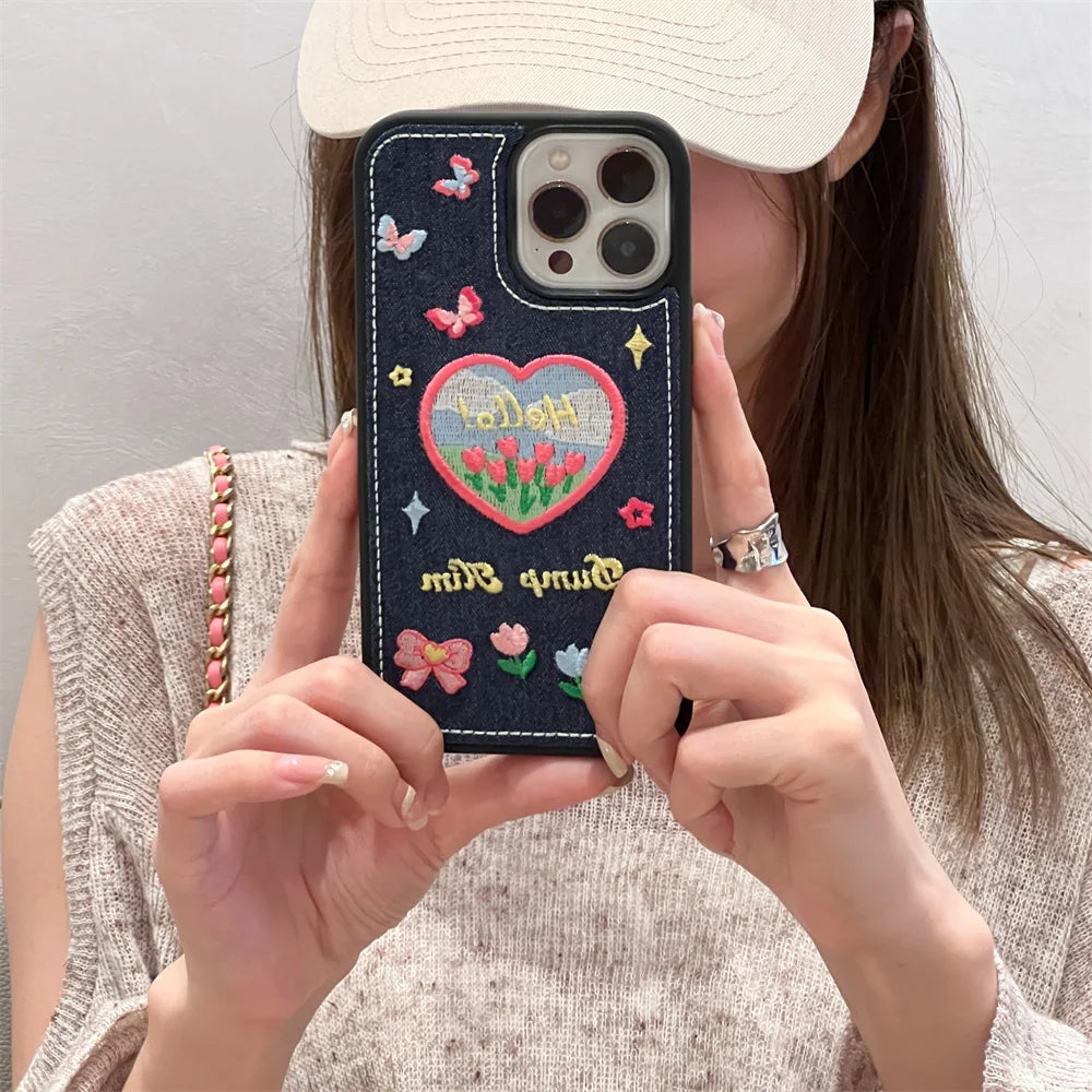 【デニム刺繍デザインスマホケース】ハート&バタフライ|iPhone対応 #250811