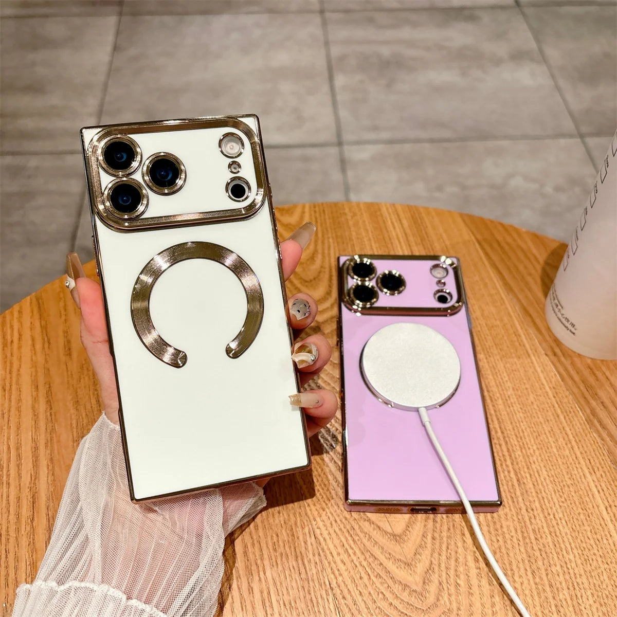 【スクエアシリーズ】Magsafe対応 メタリック縁取り スマホケース 高級感 薄型 背面保護 スマホケース カバー | iPhone対応 #250412