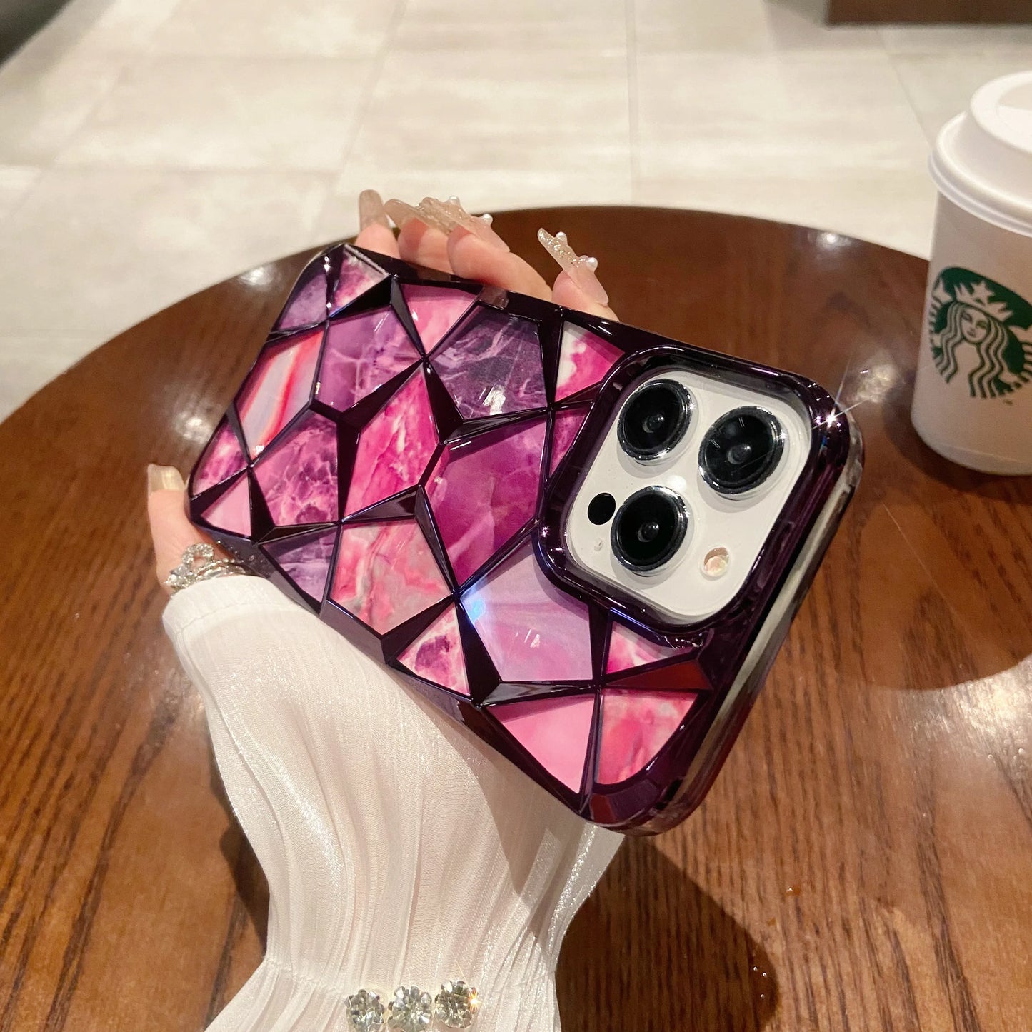 【ジェムカットアート】立体ジオメトリック × マーブルパネルデザイン スマホケース|iPhone対応 #250603