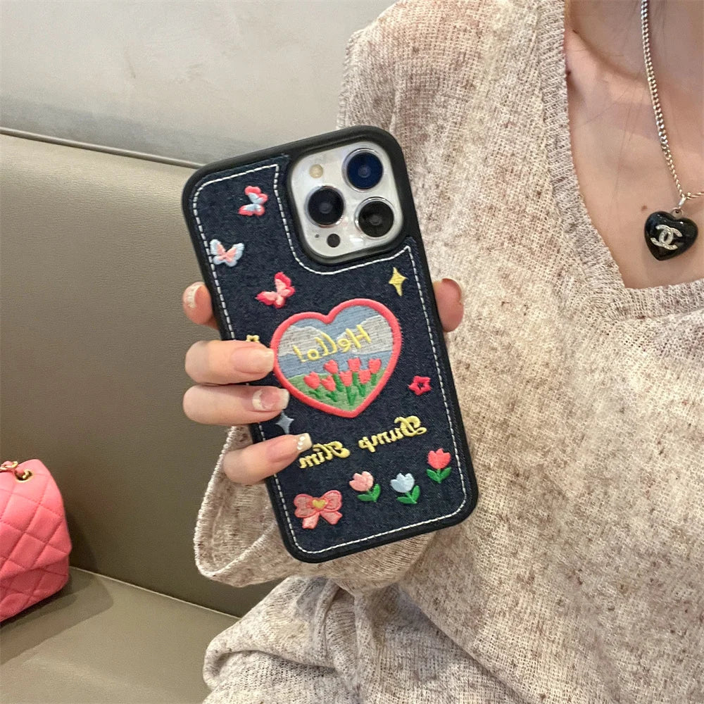 【デニム刺繍デザインスマホケース】ハート&バタフライ|iPhone対応 #250811