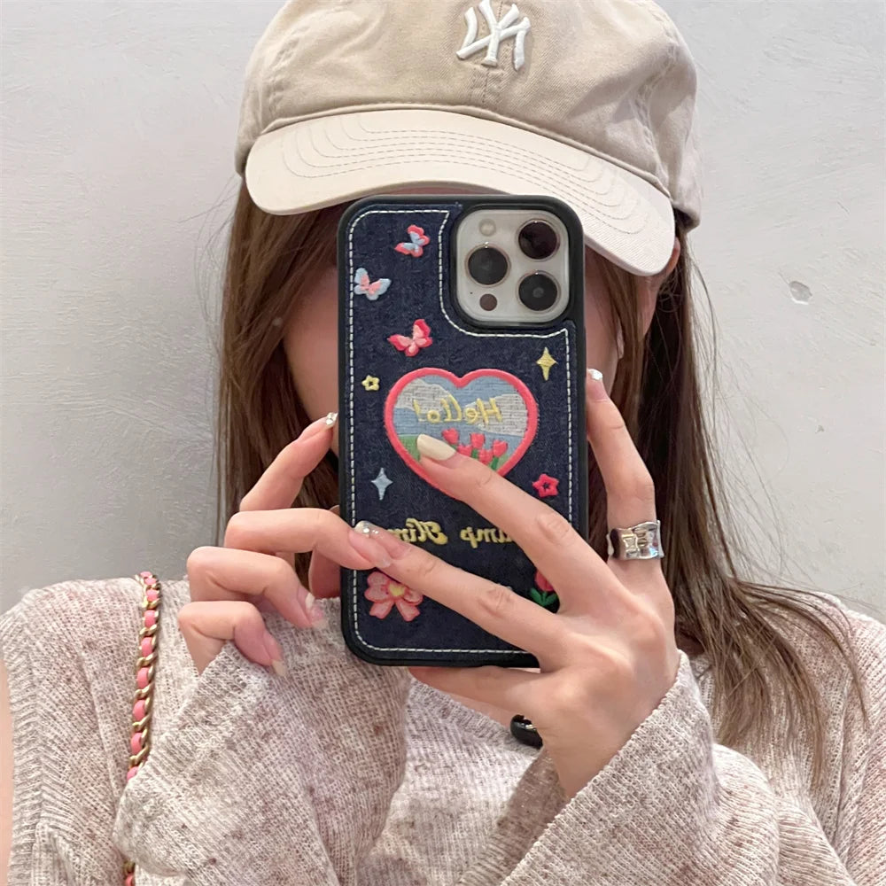 【デニム刺繍デザインスマホケース】ハート&バタフライ|iPhone対応 #250811