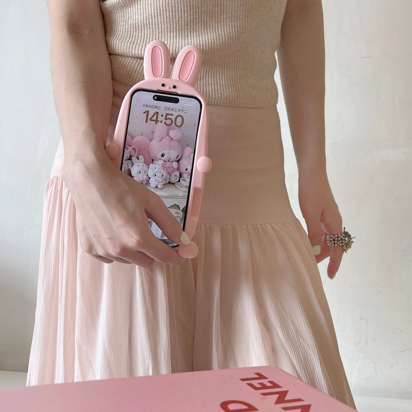 【うさぎテールデザイン】立体シリコンケース|iPhone対応 #250715