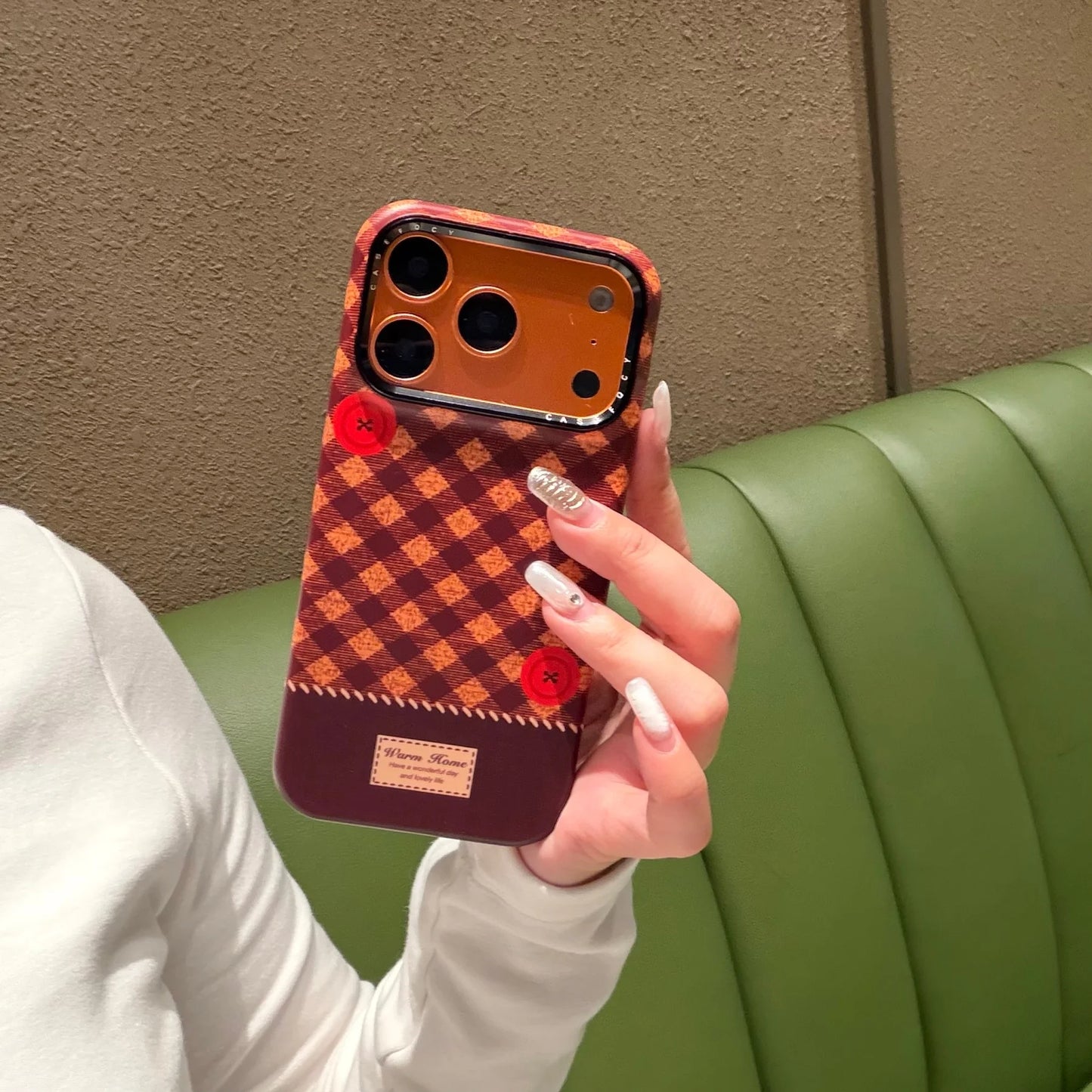 ボタングリップ アーガイル柄 Magnet内蔵 iPhoneケース|暖色レトロ・ワイヤレス充電対応 #260008