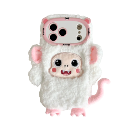 【アニマルフェイスシリーズ】ピンク＆ホワイト モンキー スマホケース｜ふわもこ立体デザイン × 尻尾付き｜iPhone対応 #241129