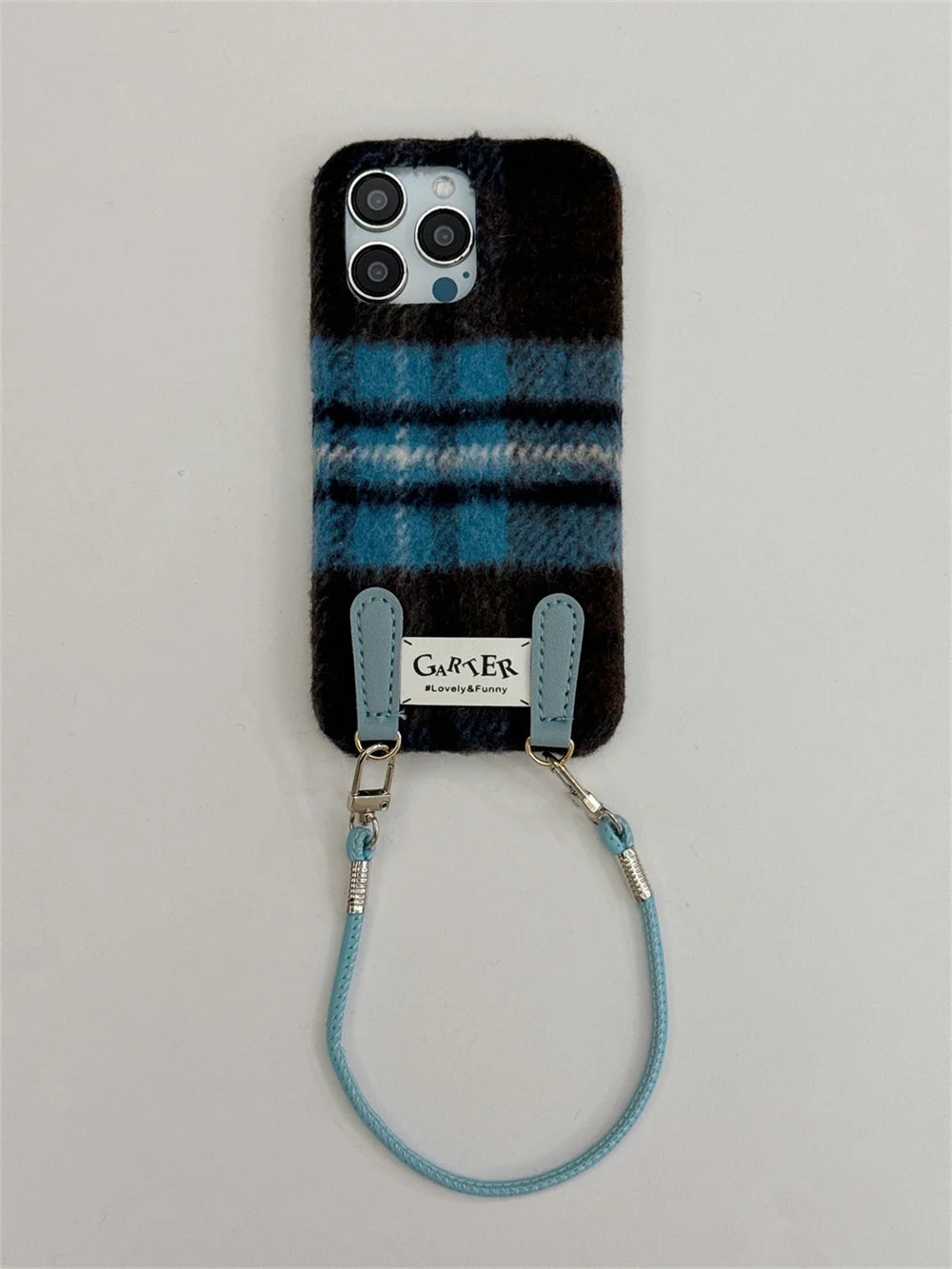 【チェックストラップ】フェルト チェック × ストラップ付き スマホケース｜iPhone対応 #250107