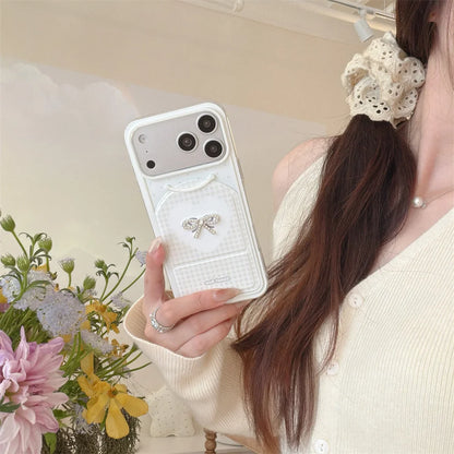 ビジューリボン 折りたたみスタンド iPhoneケース｜フェミニンデザイン #240323