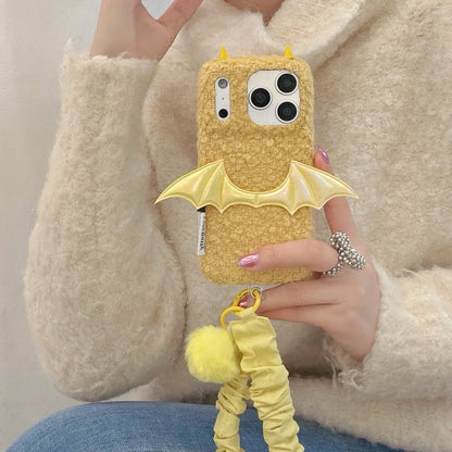 【デビルウイング】ふわもこ悪魔くん × 立体バットウイング スマホケース｜iPhone対応 #240825
