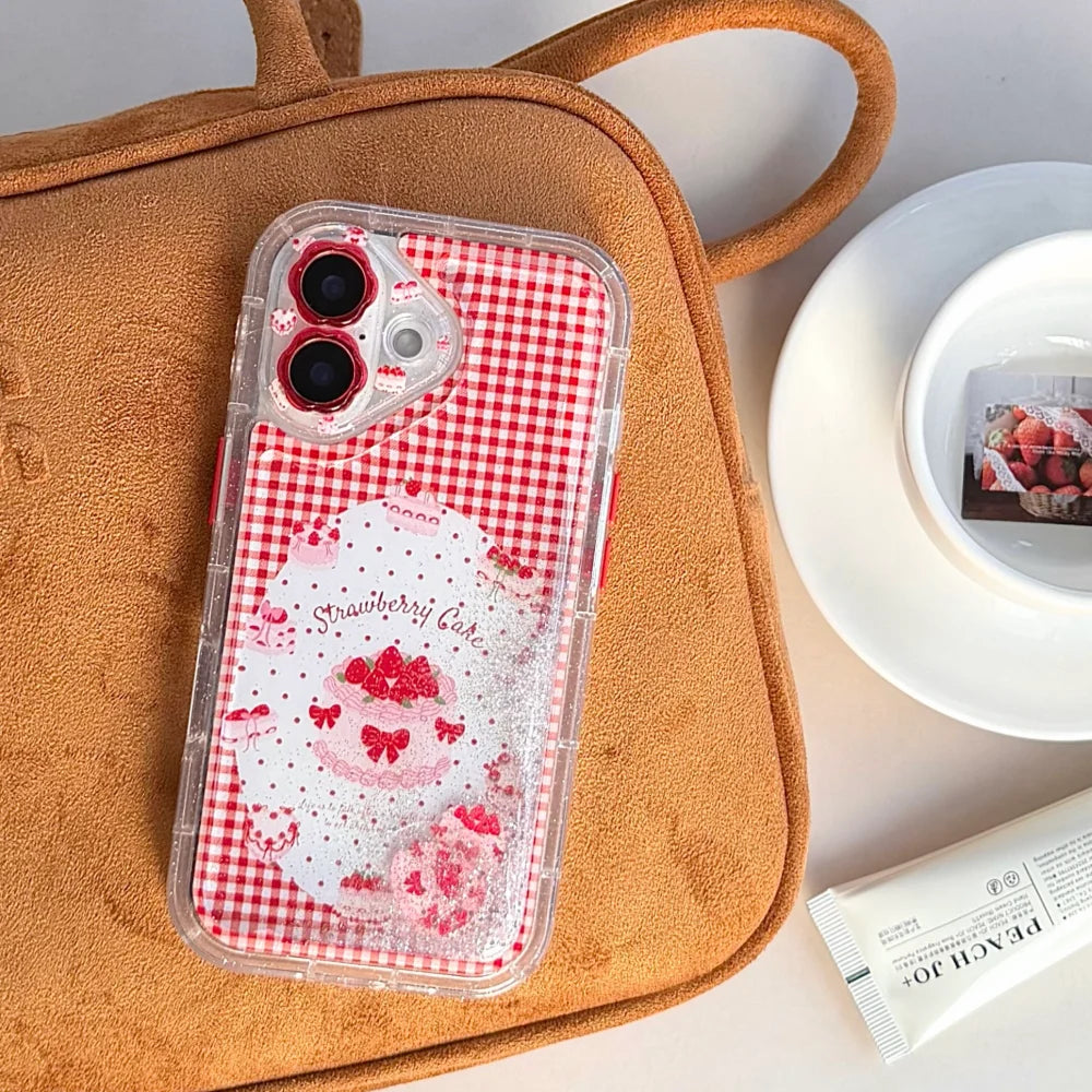 ストロベリーケーキ 流れるラメ iPhoneケース｜ギンガムチェック・キラキラデザイン #230830