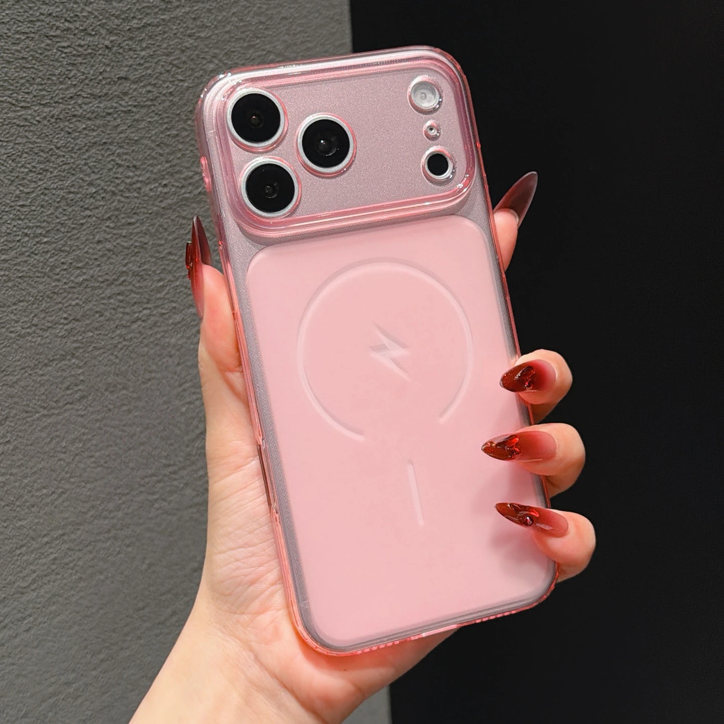マットクリア Magnet内蔵 iPhoneケース｜シンプル・半透明・耐衝撃 #260628