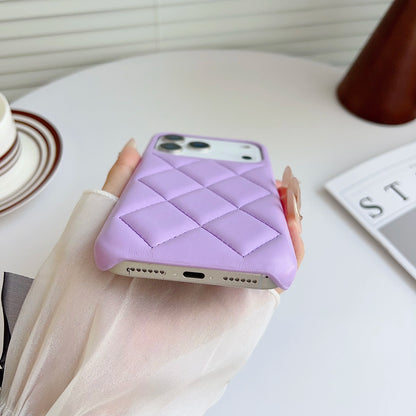 【キルティングレザー調】エレガント ダイヤステッチ スマホケース｜iPhone対応 #250308