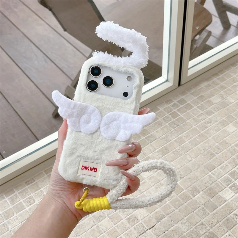 【エンジェルファーウィング】天使の羽×ふわもこホワイト スマホケース｜iPhone対応 👼✨ #250112