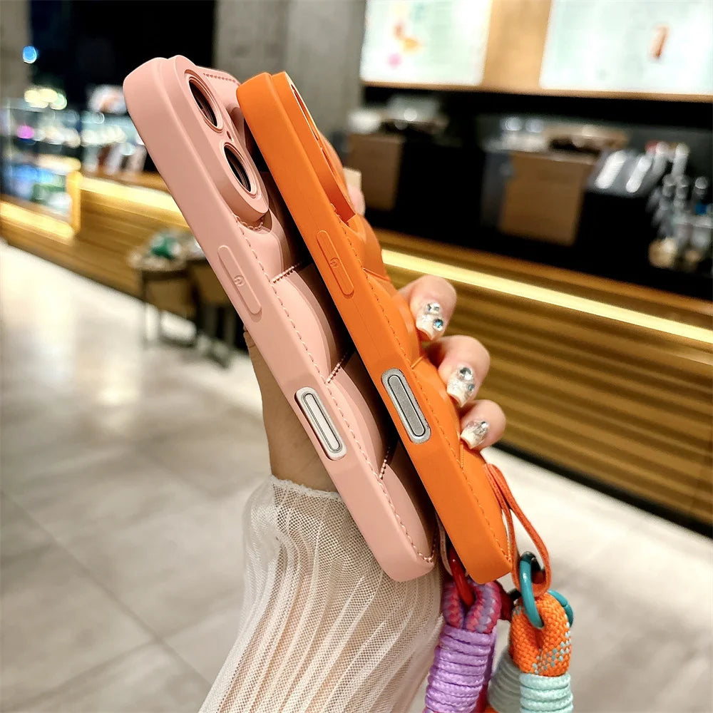 【パフキルトロープ】キルティング風×カラーロープ付き スマホケース｜iPhone対応 #250621