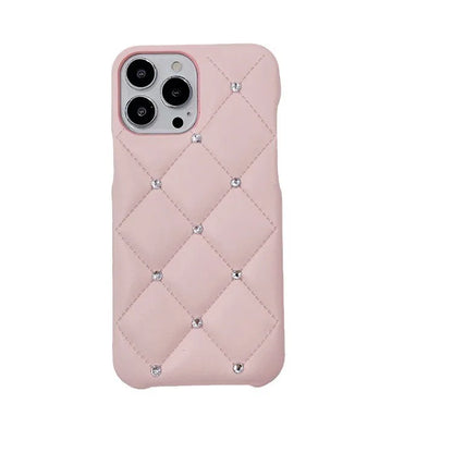 【キルティングシリーズ】スタッズ付き ダイヤステッチ 高級感レザー調 スマホケース｜iPhone対応 #251110