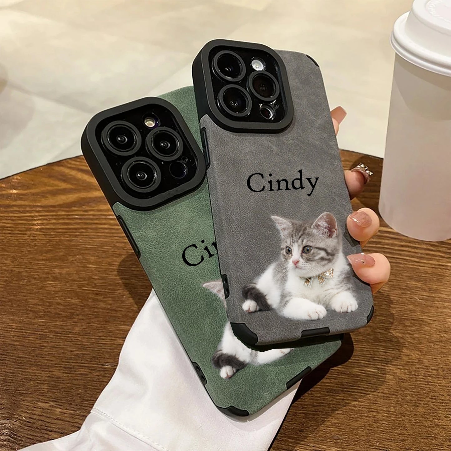 【カスタムNAMEシリーズ】ペット写真×ネーム入り スエード調 フォトケース｜iPhone対応 #241007