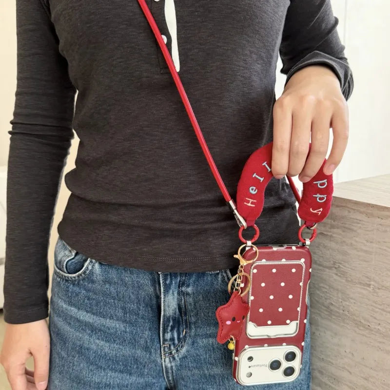 水玉 ドット柄 iPhoneケース｜もこもこスター ハンドルチャーム付き #240526