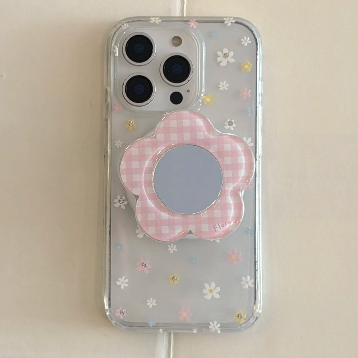 お花型ミラーグリップ デイジー柄 クリア Magnet内蔵 iPhoneケース｜淡色・大人かわいい #260025