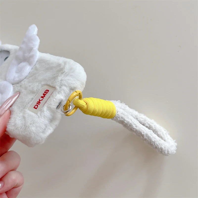 【エンジェルファーウィング】天使の羽×ふわもこホワイト スマホケース｜iPhone対応 👼✨ #250112