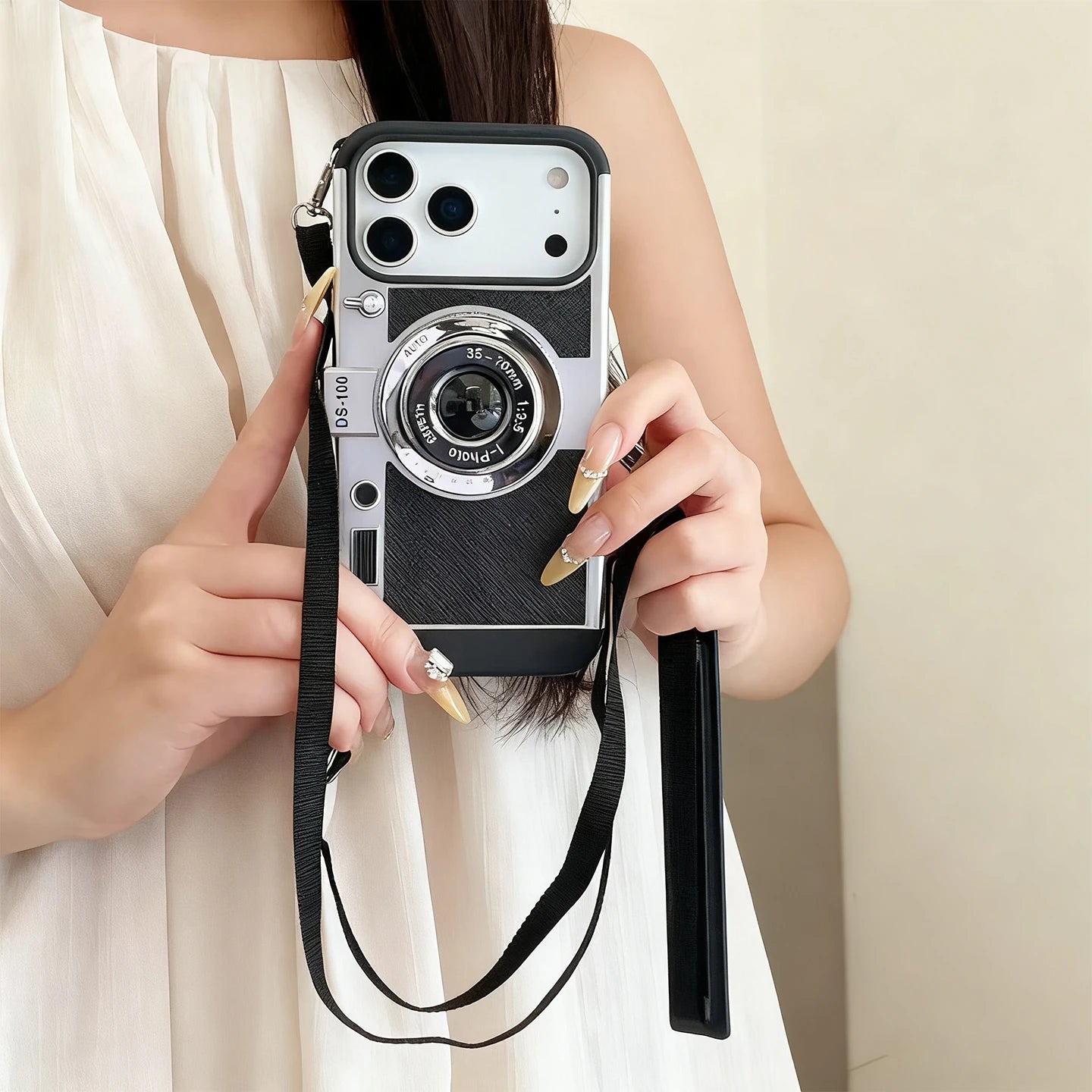 レトロカメラデザイン ショルダーストラップ付き iPhoneケース #260212