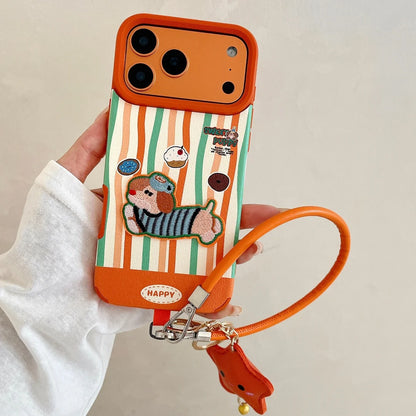 【アニマル刺繍】わんこワッペン × オレンジボーダー ストライプ スターチャーム付き スマホケース｜iPhone対応 #240911