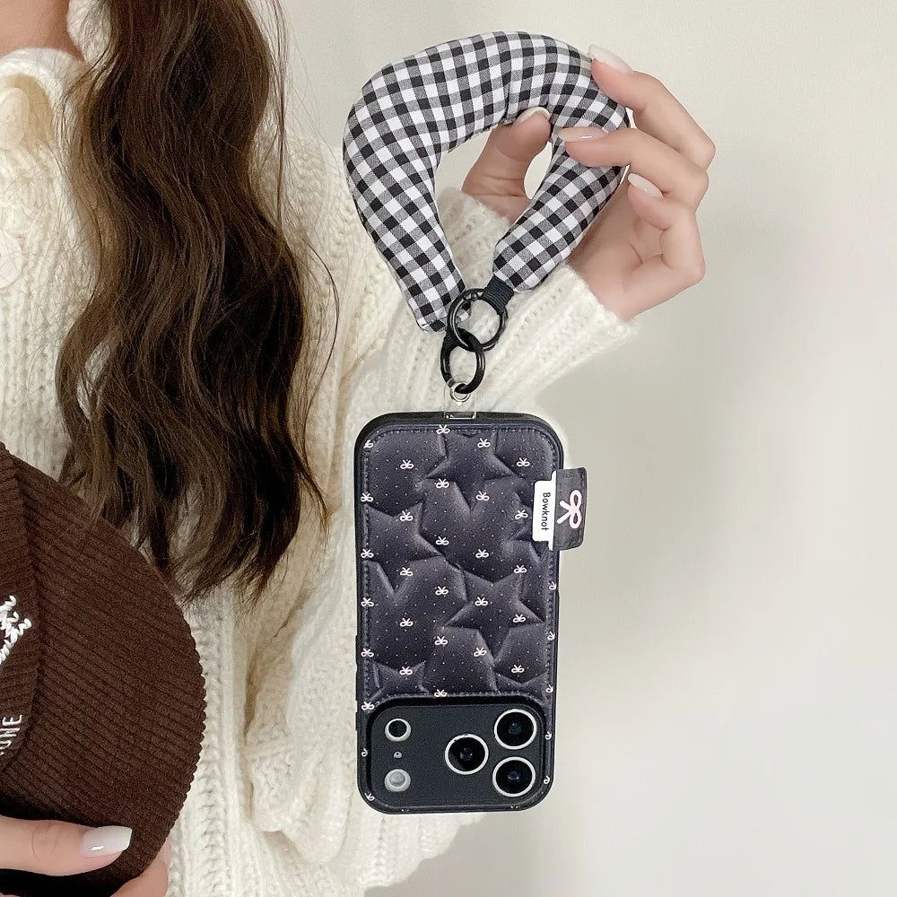 【もこもこスターキルティング】 ふわふわ チェッククッション ハンドル ストラップケース｜iPhone対応 #240913