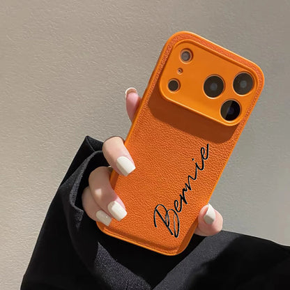 【カスタムNAMEネーム】筆記体 名入れレザーケース｜iPhone対応 #240818