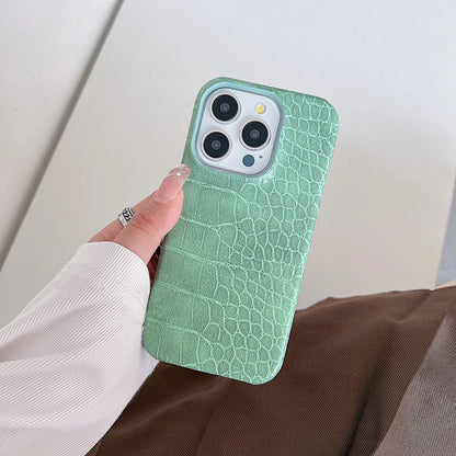 クロコ型押し iPhoneケース｜レザー調・シンプルデザイン #260106