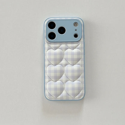 【ハートキルティングチェック】ギンガムハート×パステルブルー くまちゃんチャーム スマホケース｜iPhone対応 #250329