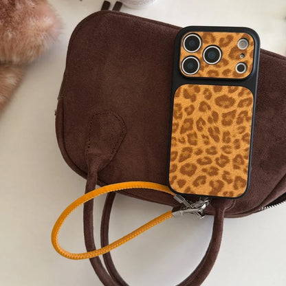 【アニマルムード】ピンク ブラウン レオパード ヒョウ柄 ストラップ付き スマホケース｜iPhone対応 #240710