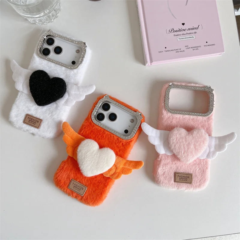 【もこもこエンジェル】ハート × 羽モチーフ ふわふわラブリーケース｜iPhone対応 #240910