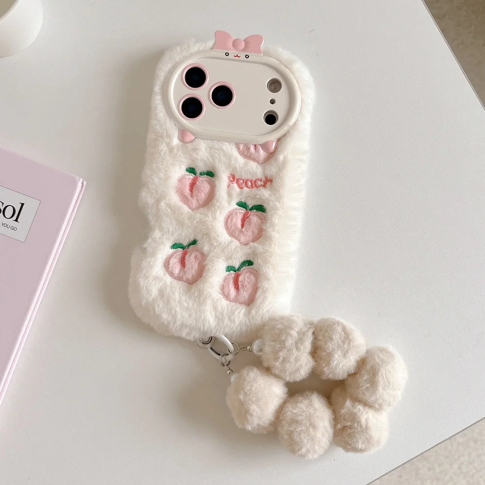 【ピーチファーリボン】もこもこピーチ×リボンカメラカバー スマホケース｜iPhone対応  #250113