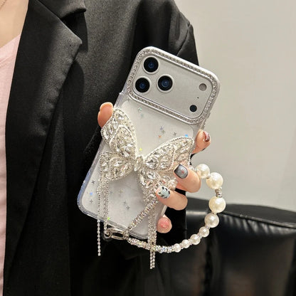 【グリッターバタフライ】キラキラ 蝶々 × ジュエリーチェーン スマホケース｜iPhone対応 #240807