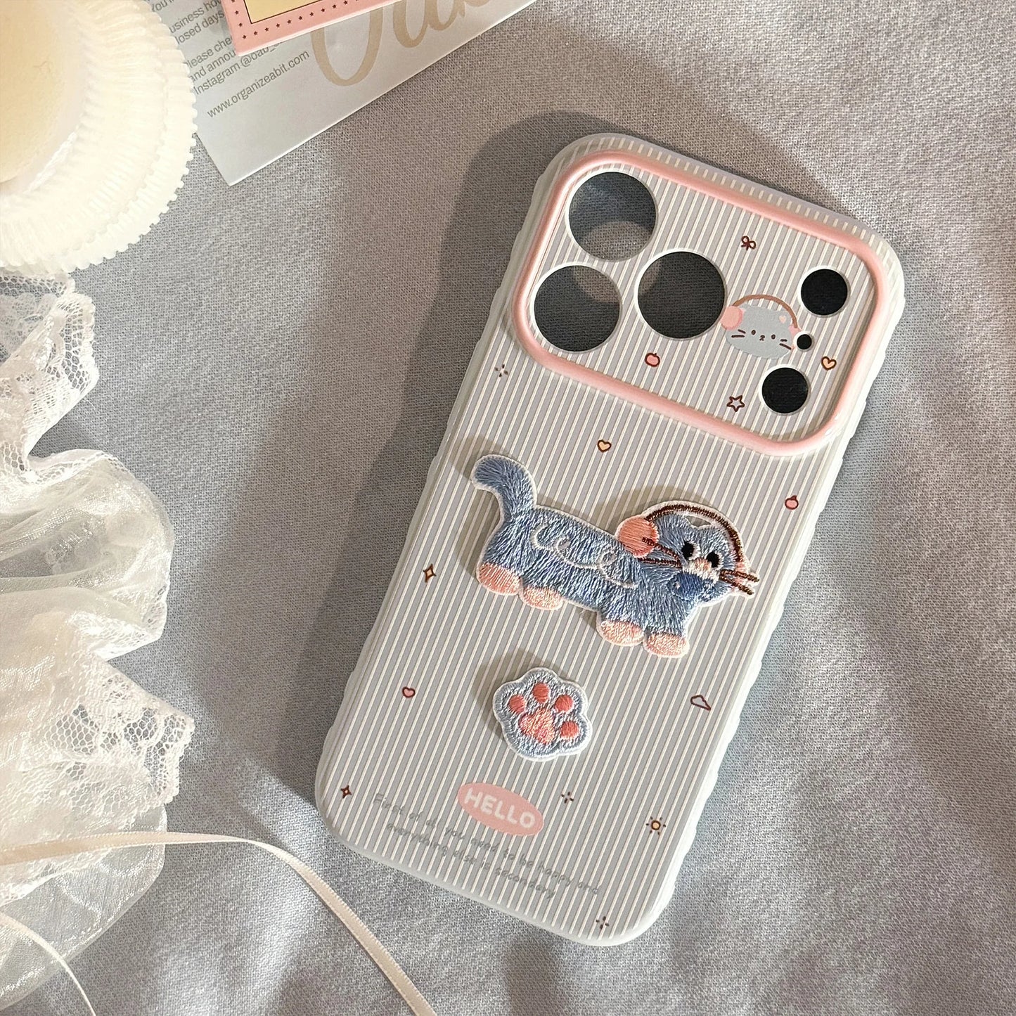 【アニマルシリーズ】 ねこ Cat 刺繍 ストライプケース｜iPhone対応 #240915