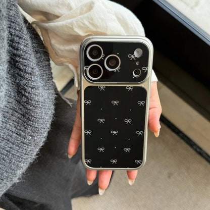 【クラシックリボン】モノトーン リボン総柄 × ボリュームチャーム スマホケース｜iPhone対応 #240619