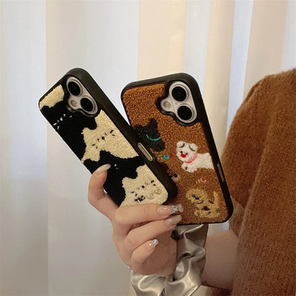 【ふわもこアニマルズ】刺繍タッチ × モコモコ立体デザイン スマホケース｜iPhone対応 #250605