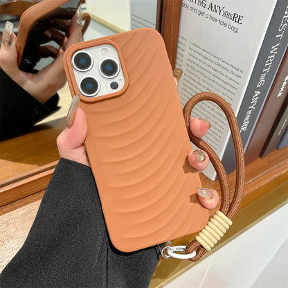 ウェーブデザイン ソフトマット シリコン iPhoneケース｜ストラップ付き・立体フォルム #231122