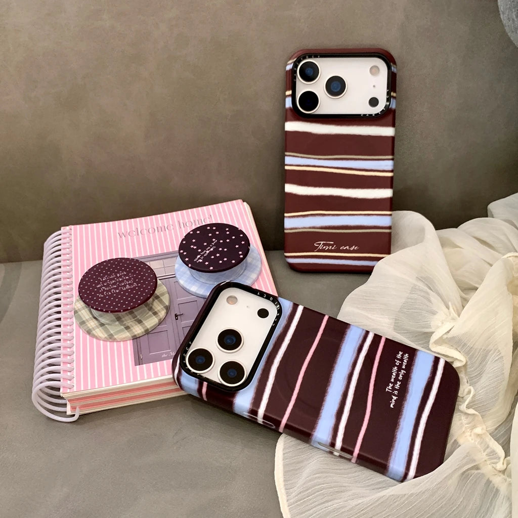 【Magsafe対応】ボルドー マルチカラーストライプ ×ドット スター スタンド スマホケース｜iPhone対応 #241224