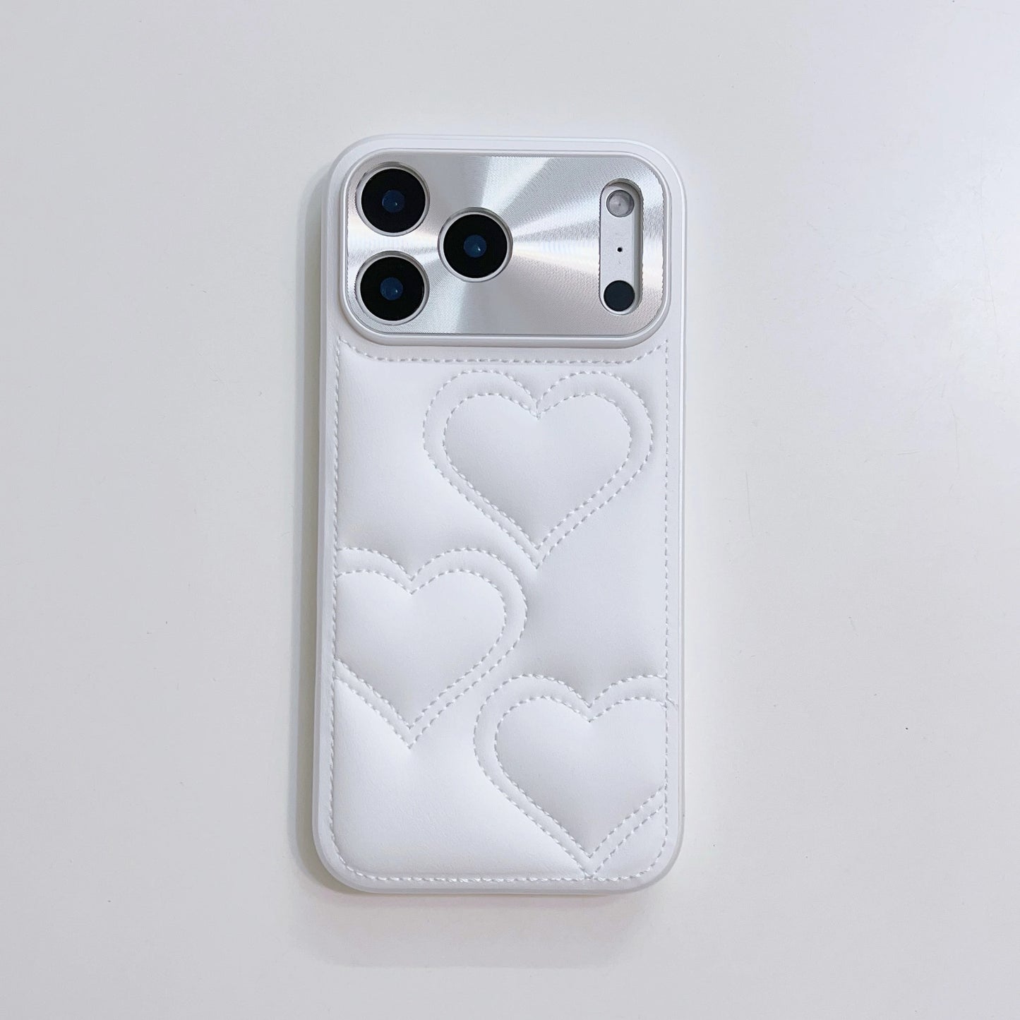 【キルティングハート】立体ハートステッチ×レザー調 スマホケース｜iPhone対応 #250101